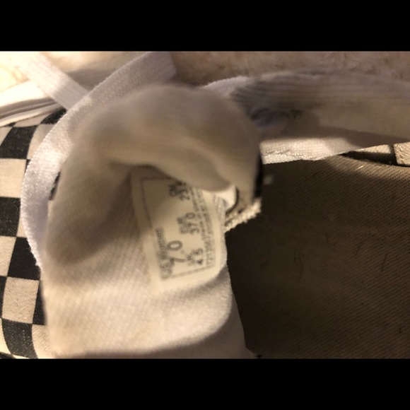 womens size 7 authentic checkerboard vans - Picture 5 of 5